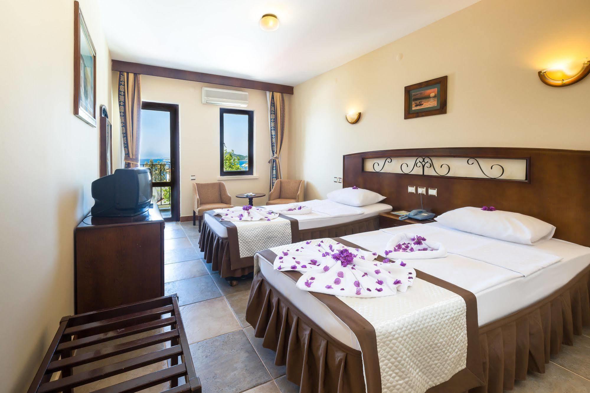Hotel Club Phellos Каш Экстерьер фото